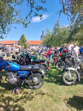 Titelbild für Oldtimerfest Freienbessingen 2026